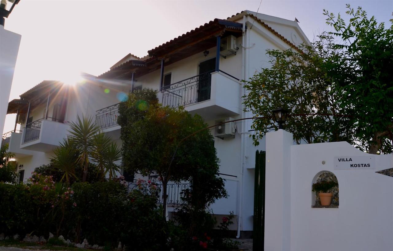 Kostas' Garden Apartment Roda  Ngoại thất bức ảnh